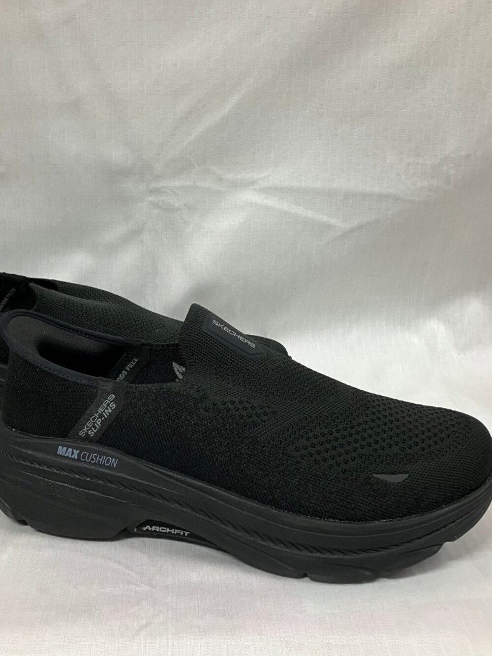Skechers Sneakers Men's Size 10 Black Slip-ins GO Walk 6 Easy On Slip-On Walking